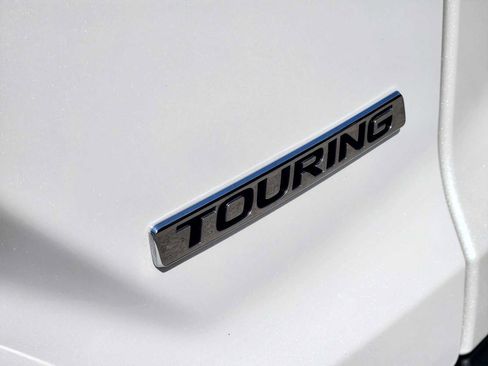Certified 2022 Honda CR-V Touring image 11