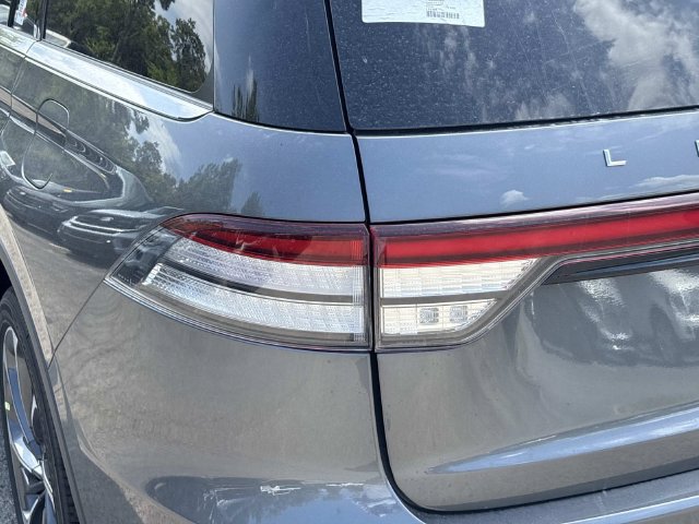 New 2027 Lincoln Aviator Reserve AWD/4WD image 11