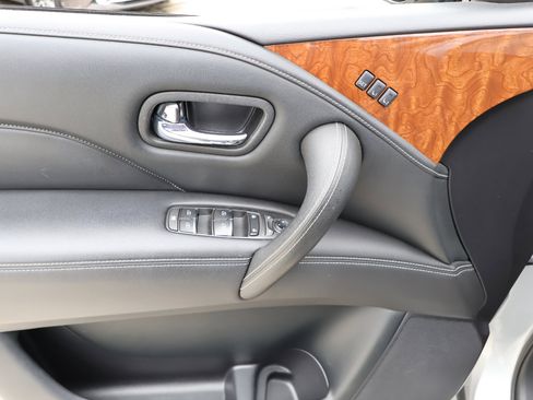 Used 2018 INFINITI QX80 2WD image 41