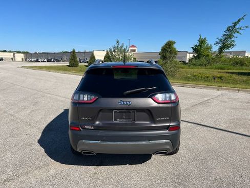 Used 2019 Jeep Cherokee Limited AWD/4WD image 6