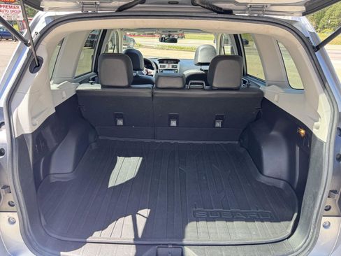 Used 2017 Subaru Forester 2.5i Limited image 11