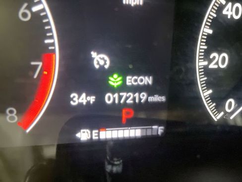 Used 2023 Honda HR-V EX-L image 21