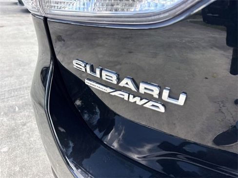 Used 2023 Subaru Forester Limited image 25
