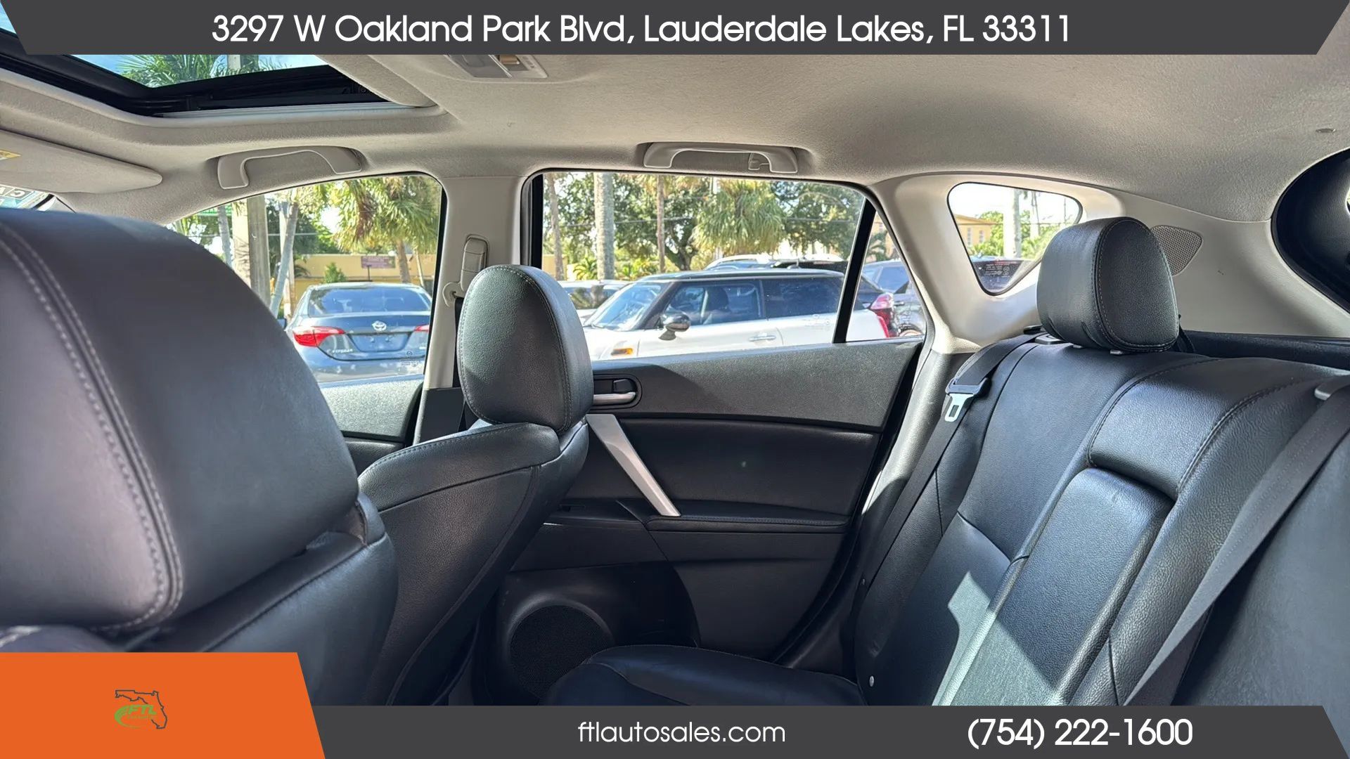 Used 2012 MAZDA MAZDA3 i Grand Touring w/ Tech Pkg FWD image 32