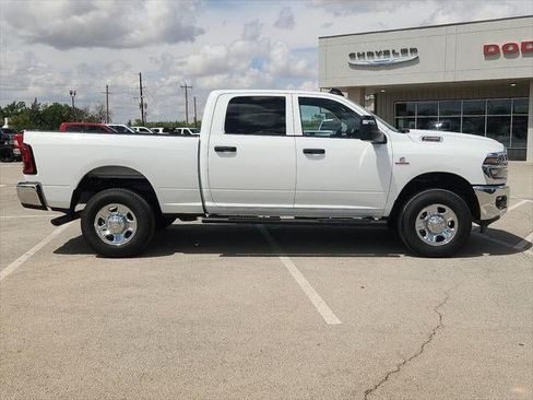 New 2026 RAM 2500 Tradesman AWD/4WD image 35