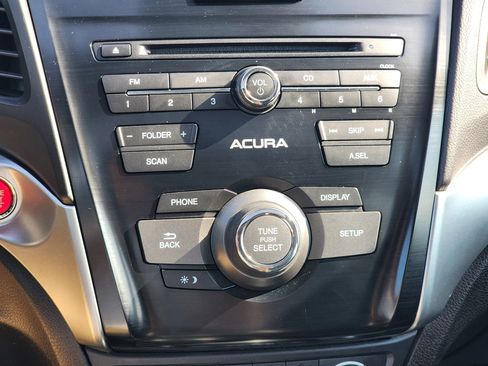 Used 2017 Acura ILX FWD image 16