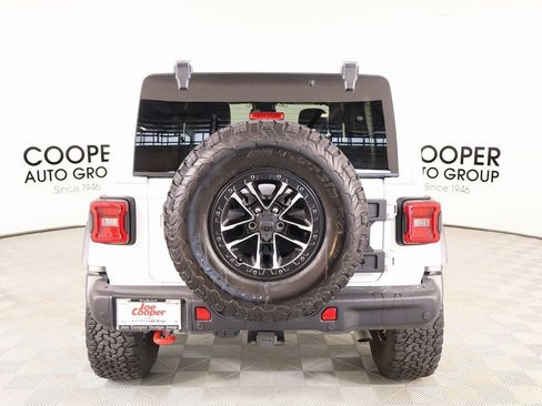 Used 2024 Jeep Wrangler Unlimited Rubicon image 22