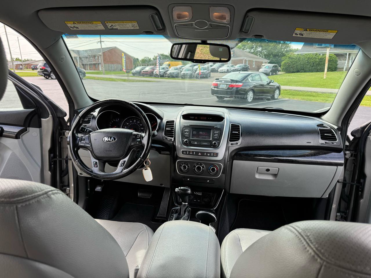 Used 2015 Kia Sorento LX FWD image 28
