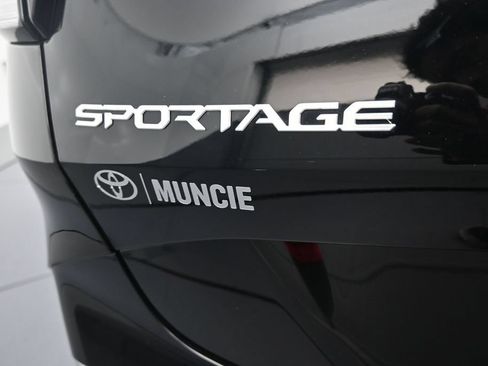 Used 2023 Kia Sportage SX AWD/4WD image 36