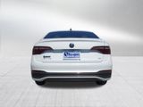 Used 2024 Volkswagen Jetta SE image 4
