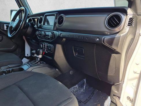 Used 2022 Jeep Wrangler Unlimited Sport AWD/4WD image 22