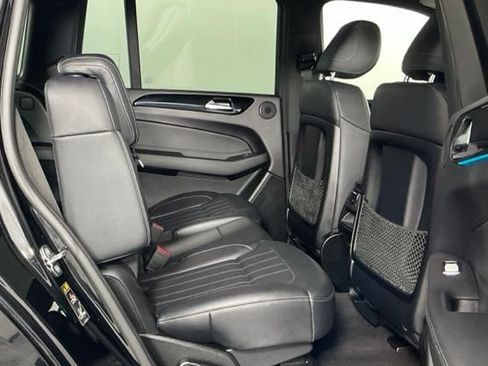Used 2019 Mercedes-Benz GLS 450 4MATIC image 28