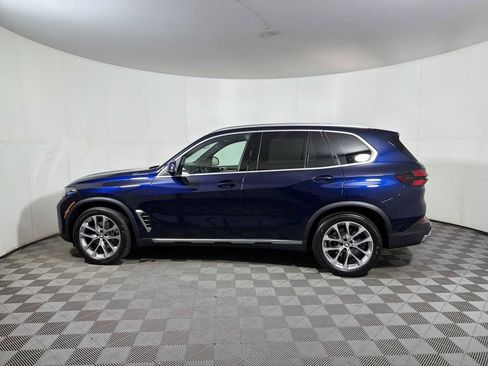 Certified 2024 BMW X5 xDrive40i w/ Premium Package image 4