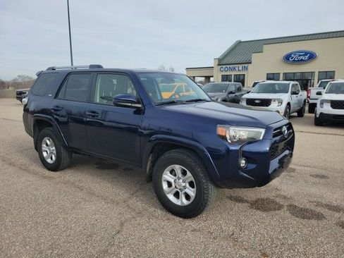 Used 2024 Toyota 4Runner SR5 image 19