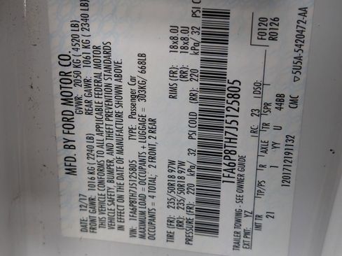 Used 2018 Ford Mustang Coupe image 21