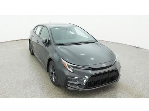 Used 2026 Toyota Corolla SE FWD image 17