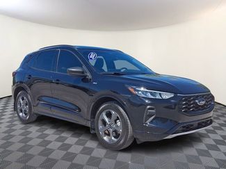 Used 2023 Ford Escape ST-Line w/ Tech Pack #1 AWD/4WD video 1