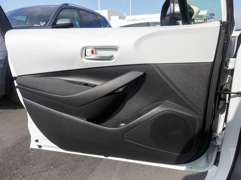 Used 2026 Toyota Corolla SE image 23