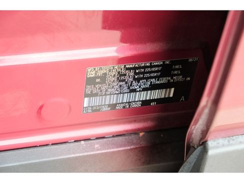 Used 2021 Toyota RAV4 LE AWD/4WD image 33