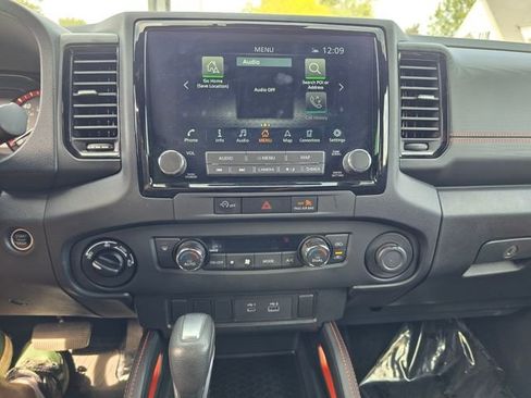Used 2024 Nissan Frontier PRO-4X w/ Off-Road Protection Package image 33