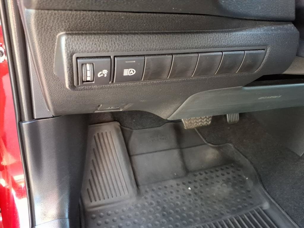 Used 2026 Toyota Corolla LE w/ LE Premium Package FWD image 26