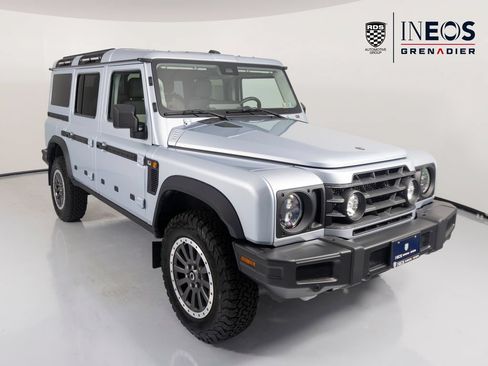 Used 2025 INEOS Grenadier Station Wagon AWD/4WD image 9