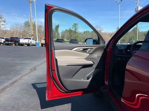 New 2026 Chevrolet Traverse LT w/ Midnight/Sport Edition image 19