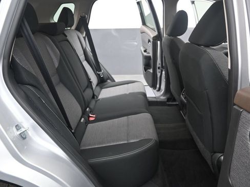 Used 2023 Nissan Rogue SV FWD image 32