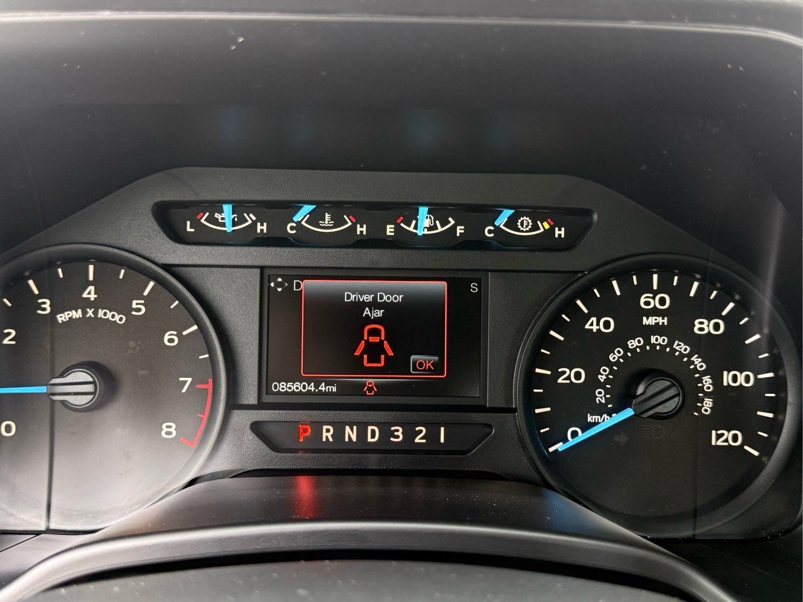 Used 2017 Ford F150 XL w/ Equipment Group 101A Mid AWD/4WD image 29