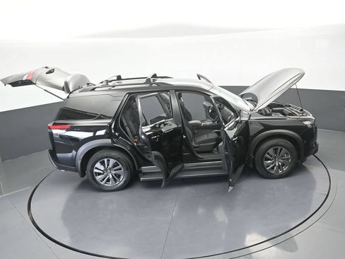 Used 2024 Nissan Pathfinder SV FWD image 73