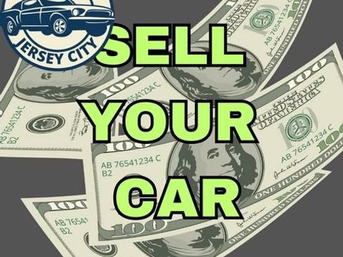 Used 2014 Ford Explorer XLT w/ Equipment Group 202A AWD/4WD image 12