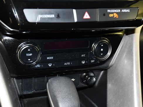Used 2022 Mitsubishi Eclipse Cross ES AWD/4WD image 28