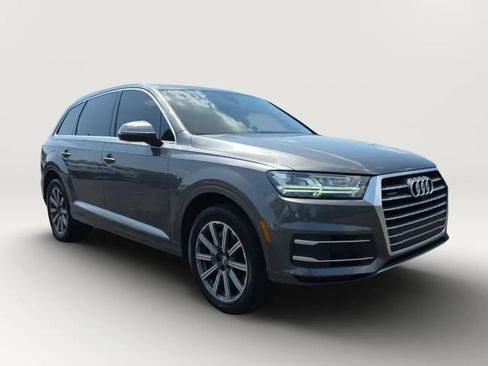 Used 2019 Audi Q7 2.0T Premium Plus w/ Premium Plus Package AWD/4WD image 3