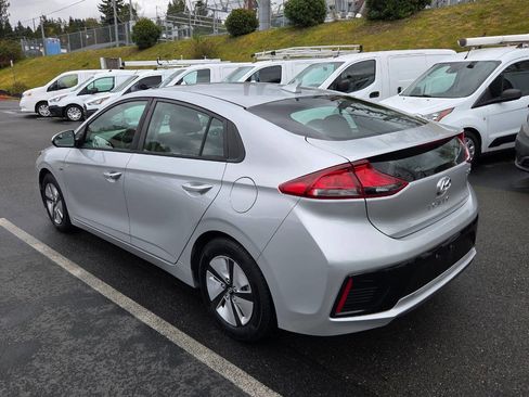 Used 2019 Hyundai Ioniq Blue image 5