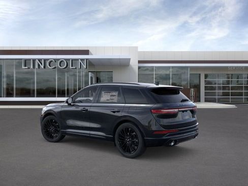 New 2026 Lincoln Corsair Reserve w/ Jet Appearance Package AWD/4WD image 4