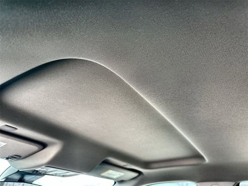 New 2026 GMC Sierra 1500 Elevation image 19