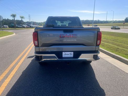 Used 2020 GMC Sierra 1500 4x4 Crew Cab w/ Sierra Value Package image 7