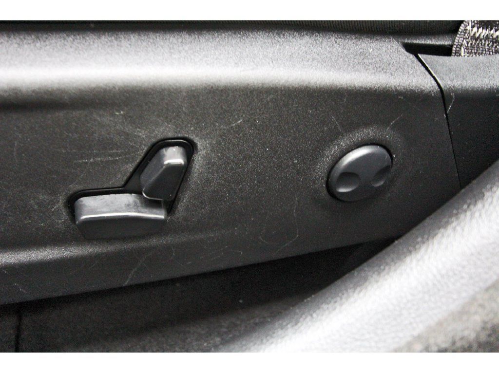 Used 2023 Dodge Charger Scat Pack RWD image 32