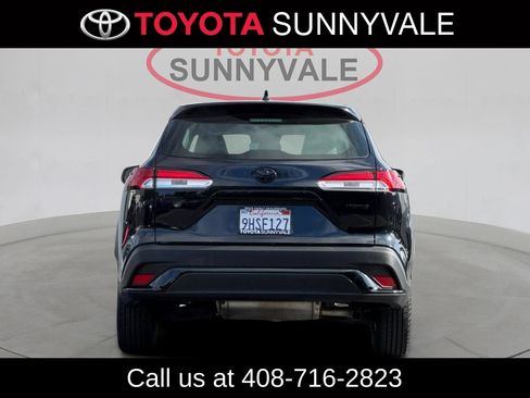 Used 2023 Toyota Corolla Cross AWD Hybrid image 9