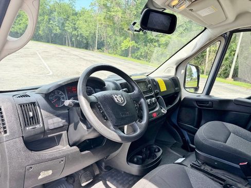 Used 2019 RAM ProMaster 2500 FWD image 12