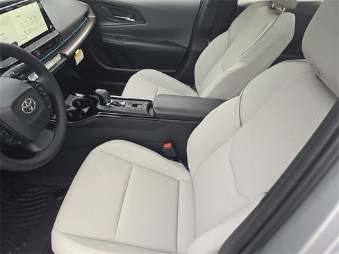 New 2026 Toyota Prius XLE image 12