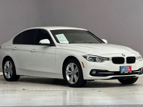 Used 2018 BMW 330i Sedan RWD image 7