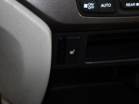 Used 2022 Honda Pilot EX-L image 30