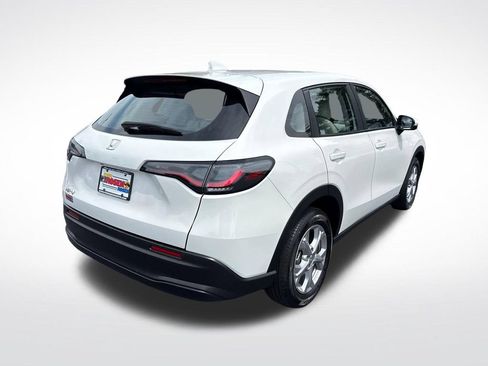 Certified 2025 Honda HR-V LX image 5