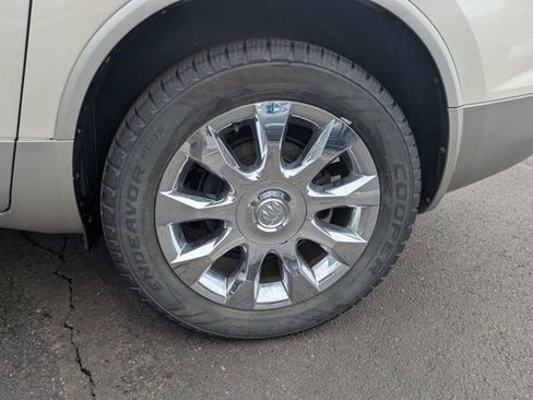 Used 2012 Buick Enclave Premium image 23