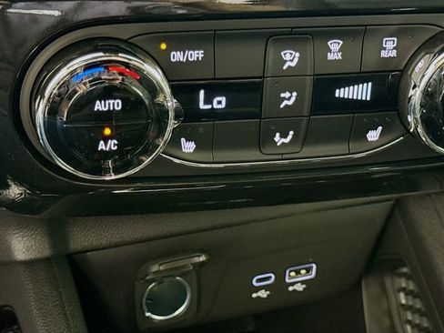 New 2026 Chevrolet TrailBlazer RS w/ Convenience Package FWD image 22