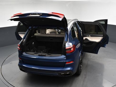 Used 2020 BMW X5 M50i w/ Executive Package AWD/4WD image 23
