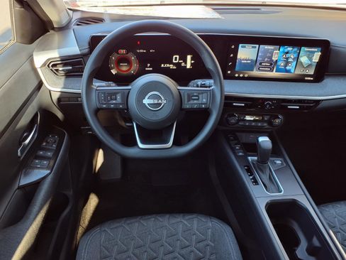 New 2026 Nissan Kicks SV image 13