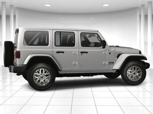 New 2025 Jeep Wrangler Sahara image 5