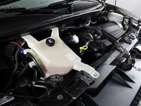 Used 2010 Chevrolet Express 3500 LT w/ LT Preferred Equipment Group image 12